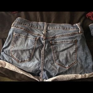 Old navy boyfriend jean shorts